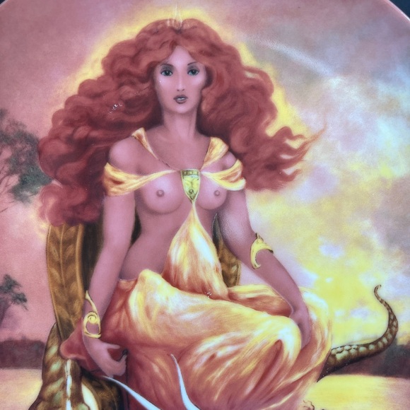 Knowles Four Ancient Elements Water And Fire Collector Plates  (Set Of Two) - Picture 3 of 12